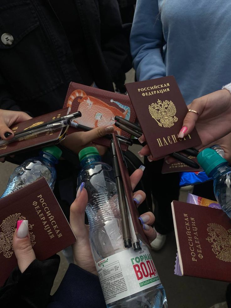 Выпускники с документами